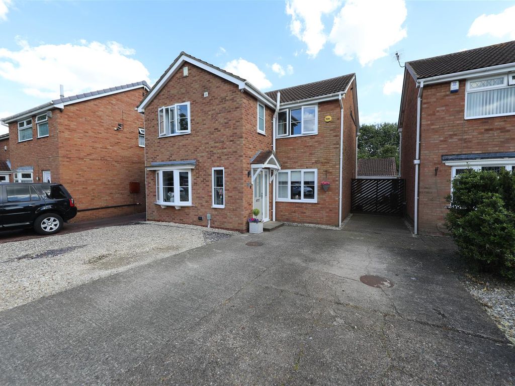 4 bed detached house for sale in Oxenhope Road, Hull HU6 Zoopla