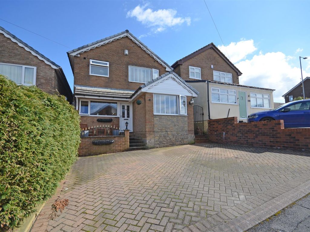 4 bed detached house for sale in Matley Close, Newton, Hyde SK14 Zoopla
