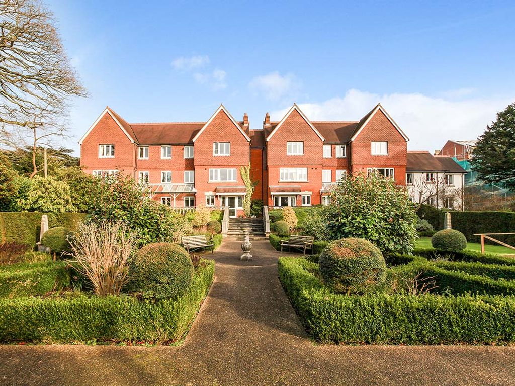 Chartwell Lodge, Bishops Down Road, Tunbridge Wells, Kent TN4  