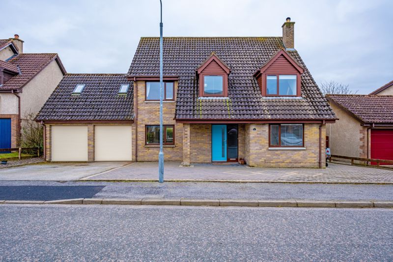 5 bed property for sale in Grant Close, Skene, Westhill AB32 Zoopla