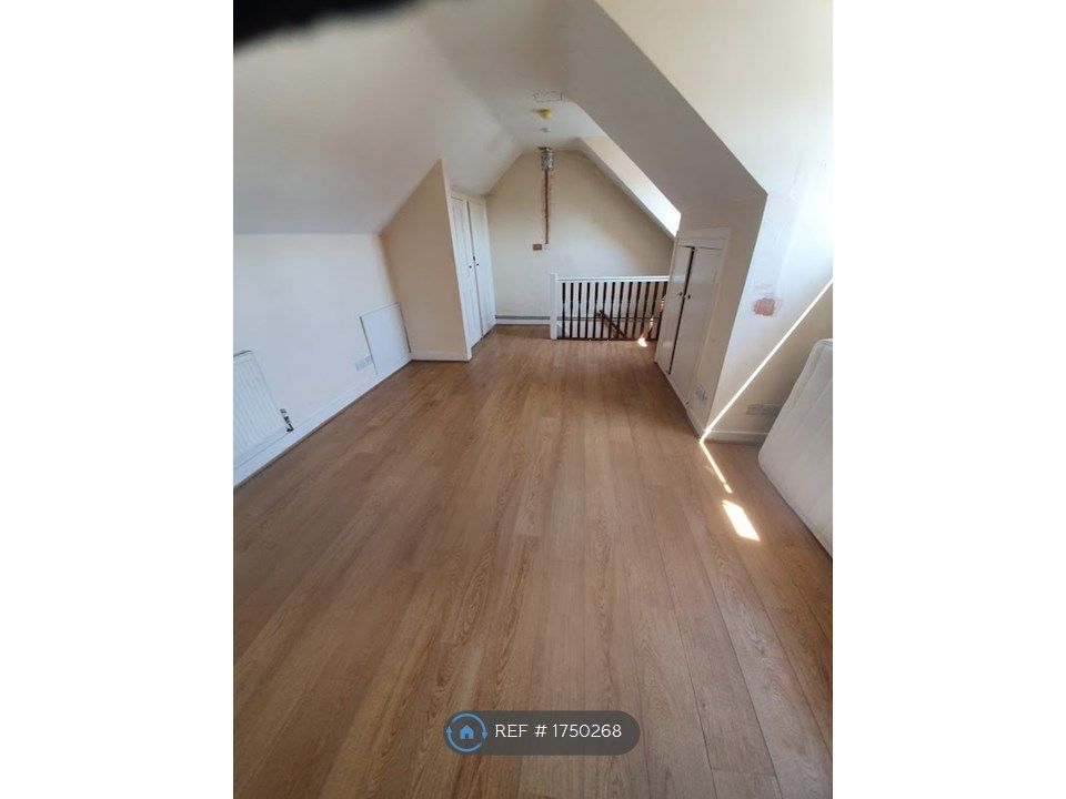 1 bed flat to rent in High Street, Ingatestone CM4 Zoopla
