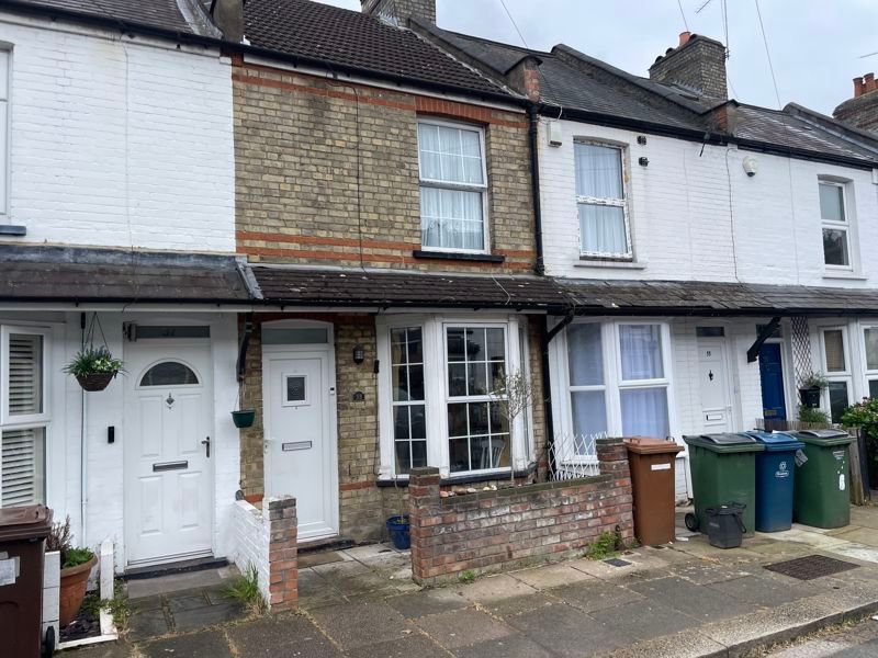 2 bed terraced house for sale in Mead Road, Edgware HA8, £450,000 Zoopla
