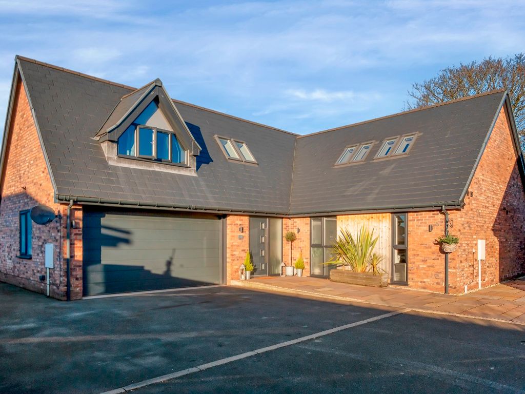 4 bed detached house for sale in Forest Road, Skegby, SuttonIn