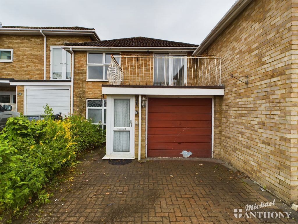 3 bed terraced house for sale in Himley Green, Leighton Buzzard LU7, £350,000 Zoopla