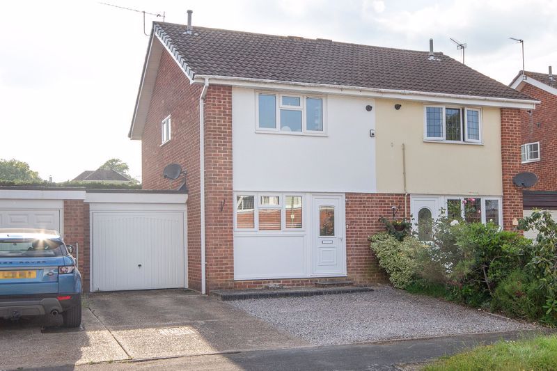 2 bed semidetached house for sale in Friars Croft, Calmore