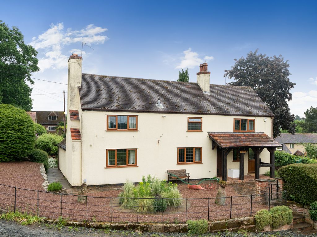 4 bed detached house for sale in Astley Burf, StourportOnSevern DY13