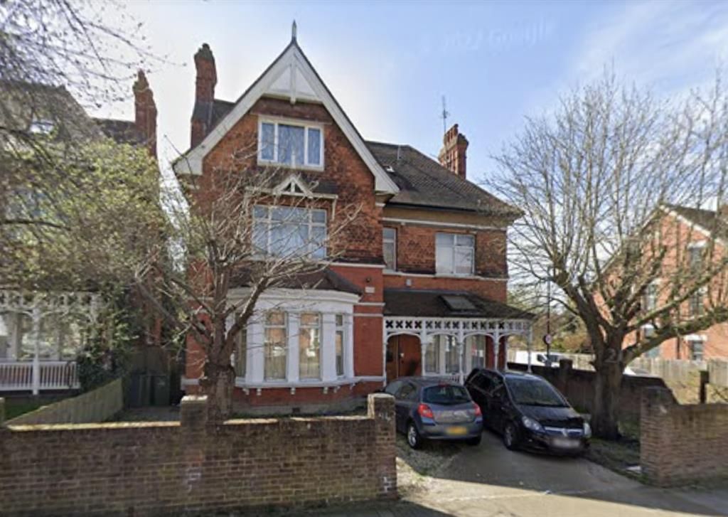 5 bed property for sale in Gleneldon Road, London SW16, £1,200,000 Zoopla