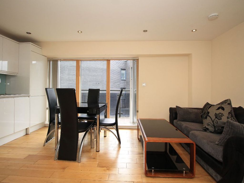 2 bed flat to rent in 8 Shirley Street, Canning Town E16 Zoopla