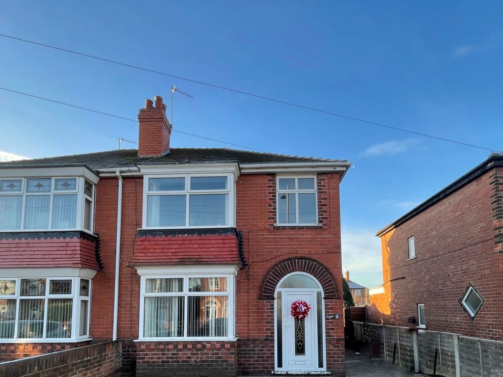 3 bed semidetached house for sale in Zetland Road, Town Moor