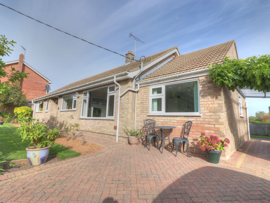 4 bed detached bungalow for sale in Narrow Brook, Church Road, Ten Mile