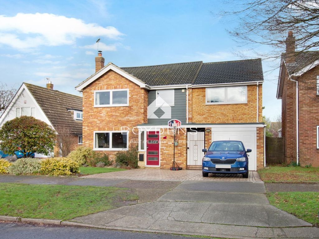 Sanders Drive, Colchester CO3  