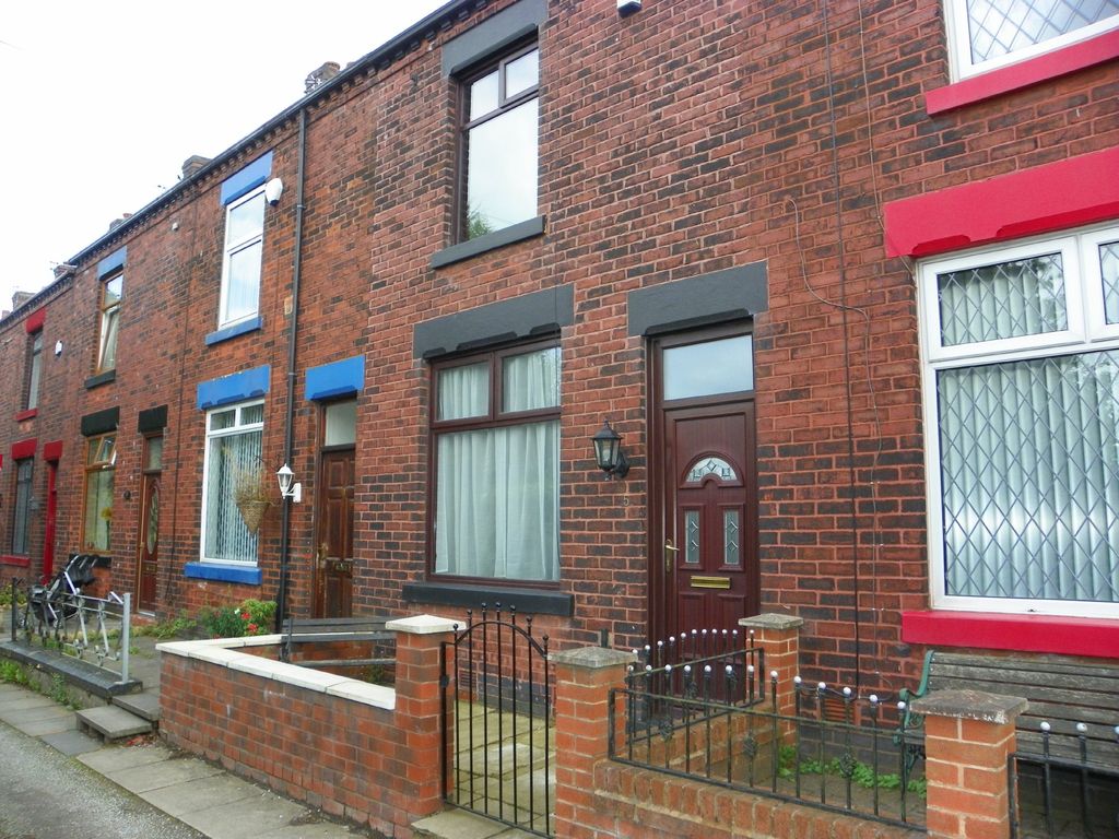 2 bed terraced house to rent in Albion Street, Kearsley, Bolton BL4, £750 pcm Zoopla