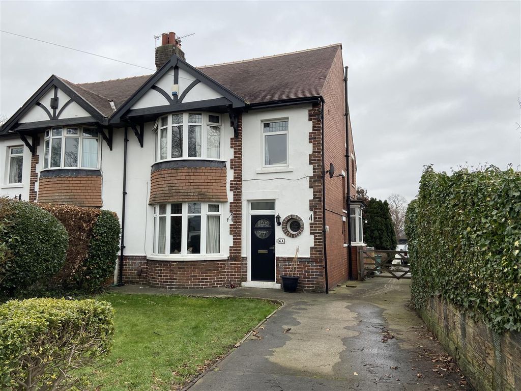 4 bed property for sale in Church Lane, Mirfield WF14 Zoopla