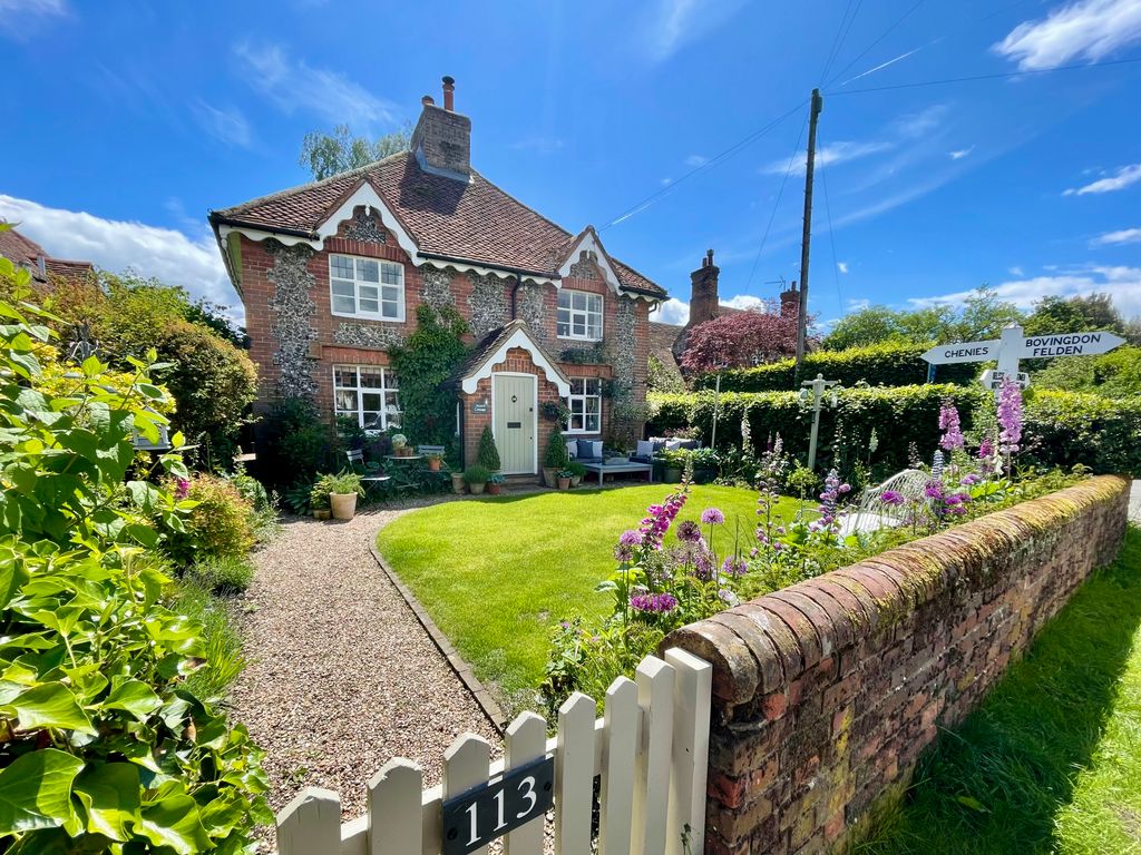 3 bed detached house for sale in Flaunden, Flaunden HP3, £825,000 Zoopla