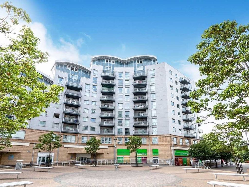 2 bed flat to rent in Alencon Link, Basingstoke, Hampshire RG21 Zoopla