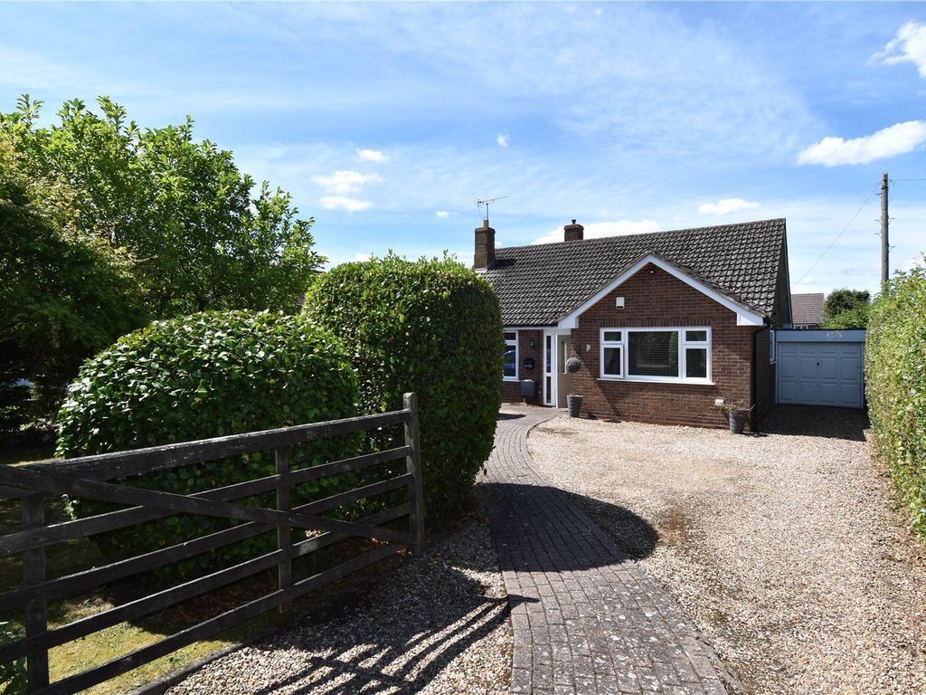 2 bed bungalow for sale in Evesham Road, Astwood Bank, Redditch