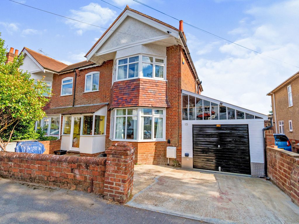 4 bed semidetached house for sale in Stanton Road, Regents Park