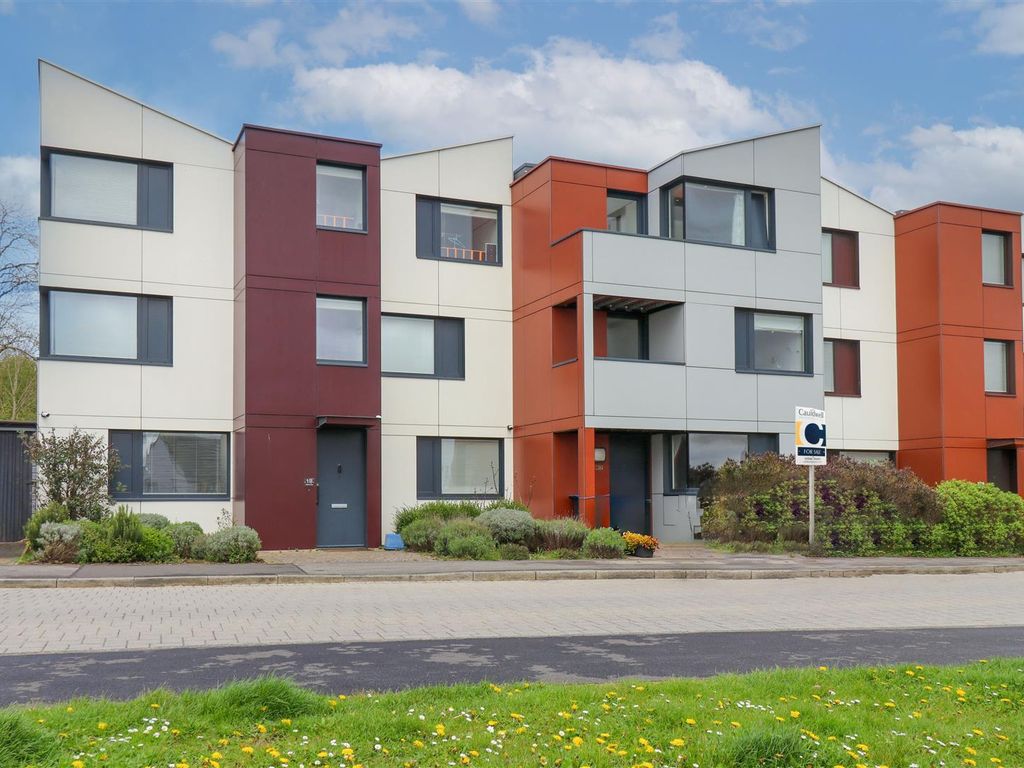 4 bed terraced house for sale in Milland Way, Oxley Park, Milton Keynes