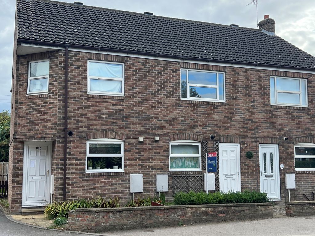 2 bed terraced house to rent in Long Street, Easingwold, York YO61 Zoopla
