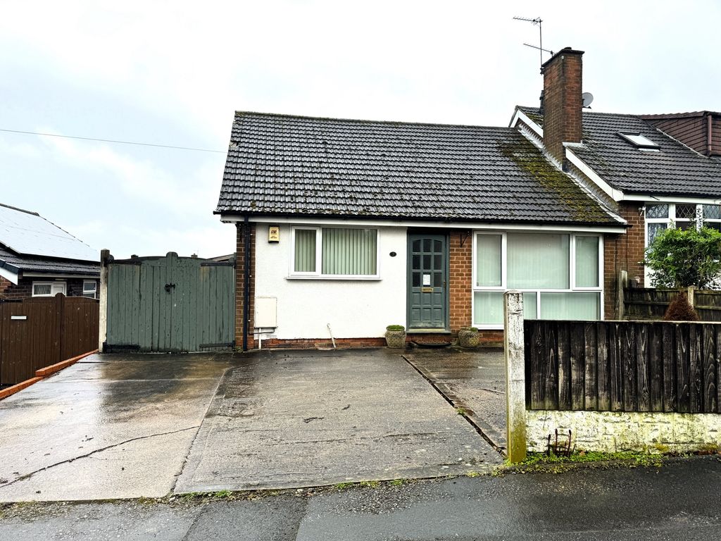 3 bed bungalow for sale in Fordbridge Lane, South Normanton DE55, £