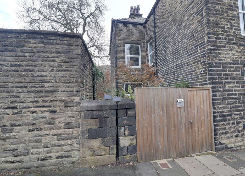 4 bed end terrace house for sale in Hall Street, Todmorden OL14 Zoopla