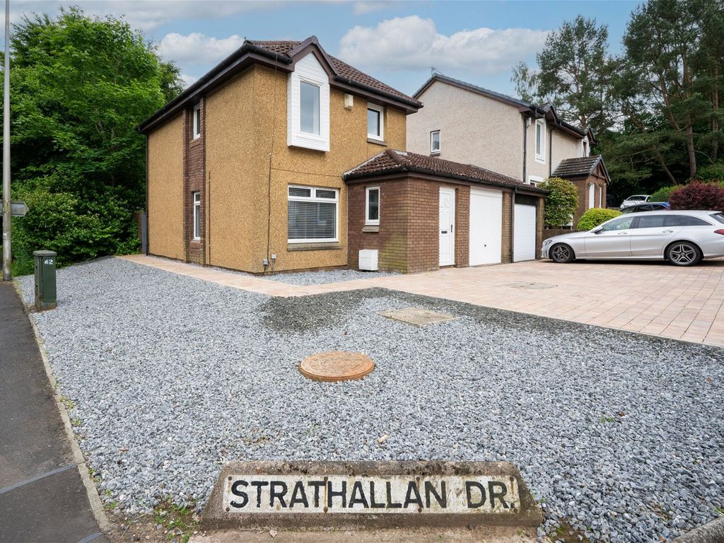 3 bed link detached house for sale in Strathallan Drive, Kirkcaldy KY2