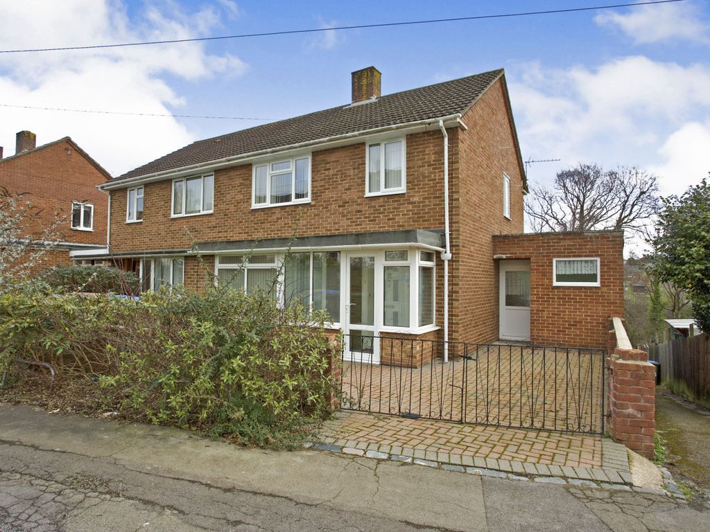 3 bed semidetached house for sale in Neva Road, Southampton, Hampshire