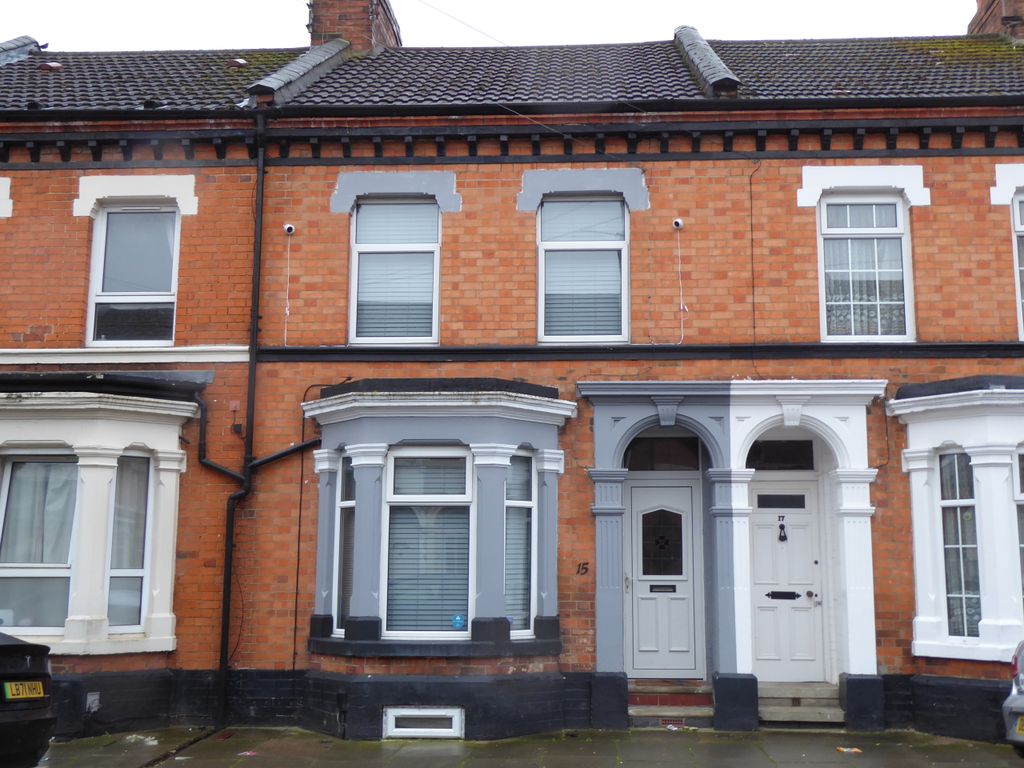 3 bed terraced house to rent in Burns Street, Northampton NN1 Zoopla
