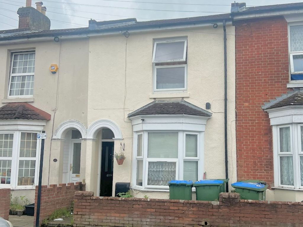 2 bed terraced house for sale in Northbrook Road, Southampton SO14, £