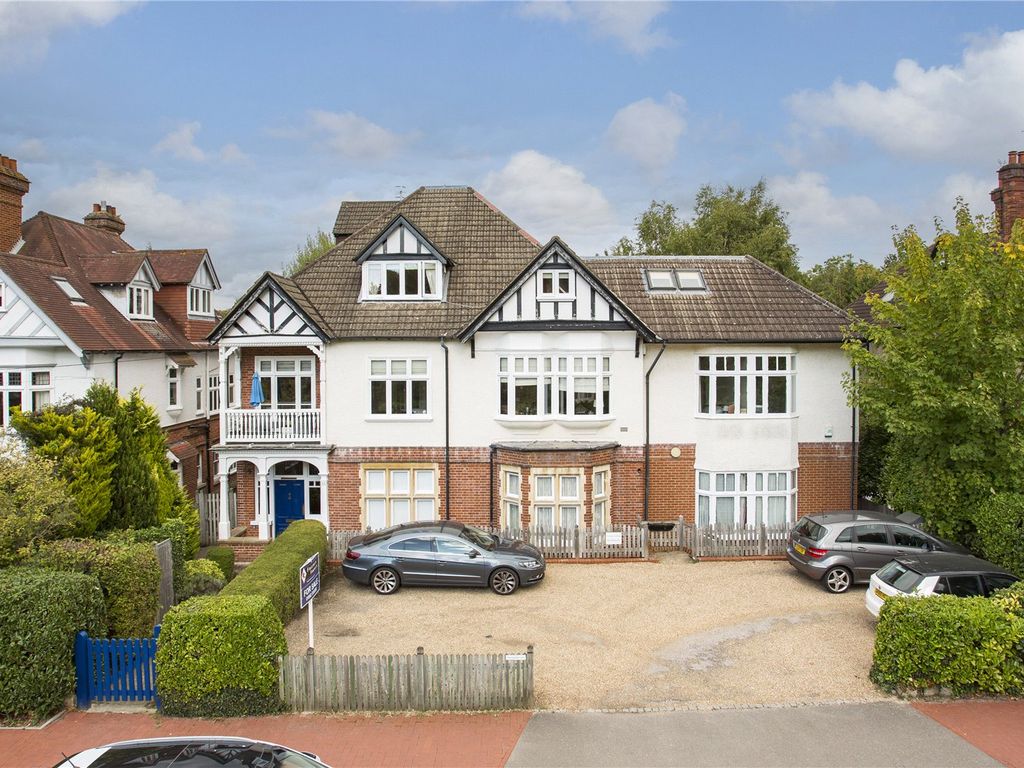 Warwick Park, Tunbridge Wells TN2  