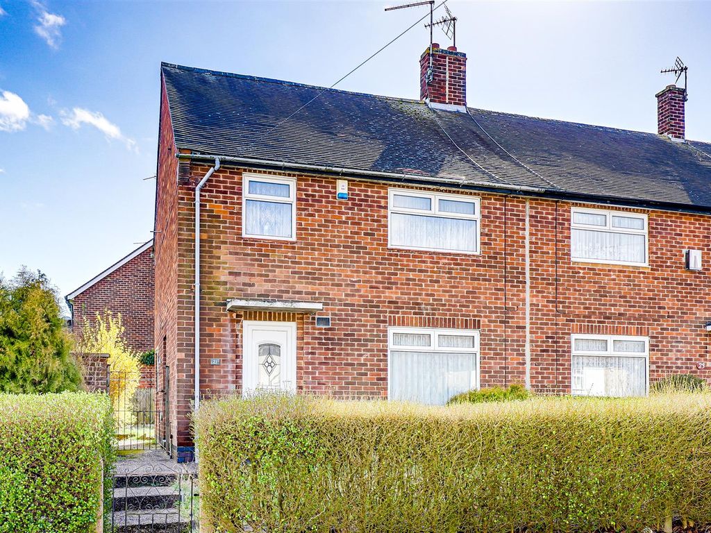 3 bed end terrace house for sale in Lechlade Road, Bestwood