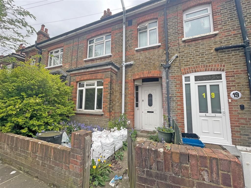 3 bed terraced house for sale in Manor Grove, Richmond TW9 Zoopla