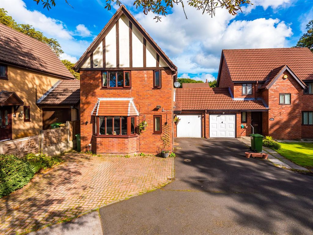 3 bed linkdetached house for sale in Copeland Mews, Bolton BL1 Zoopla