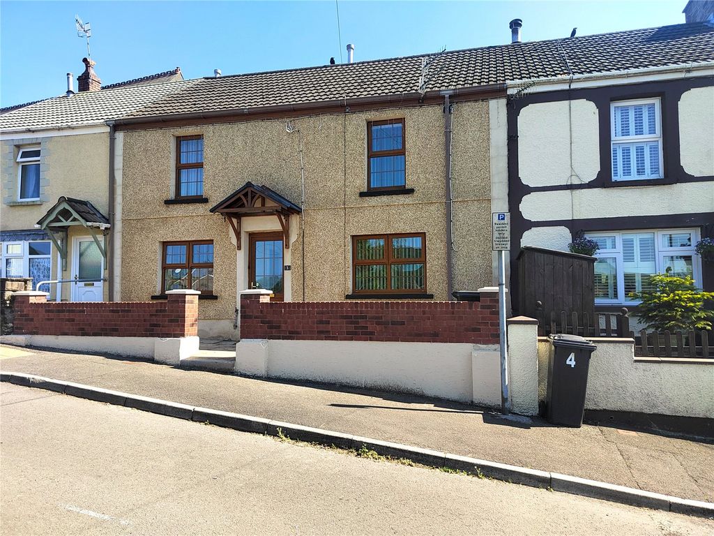 3 bed terraced house for sale in Gwyns Place, Alltwen, Pontardawe