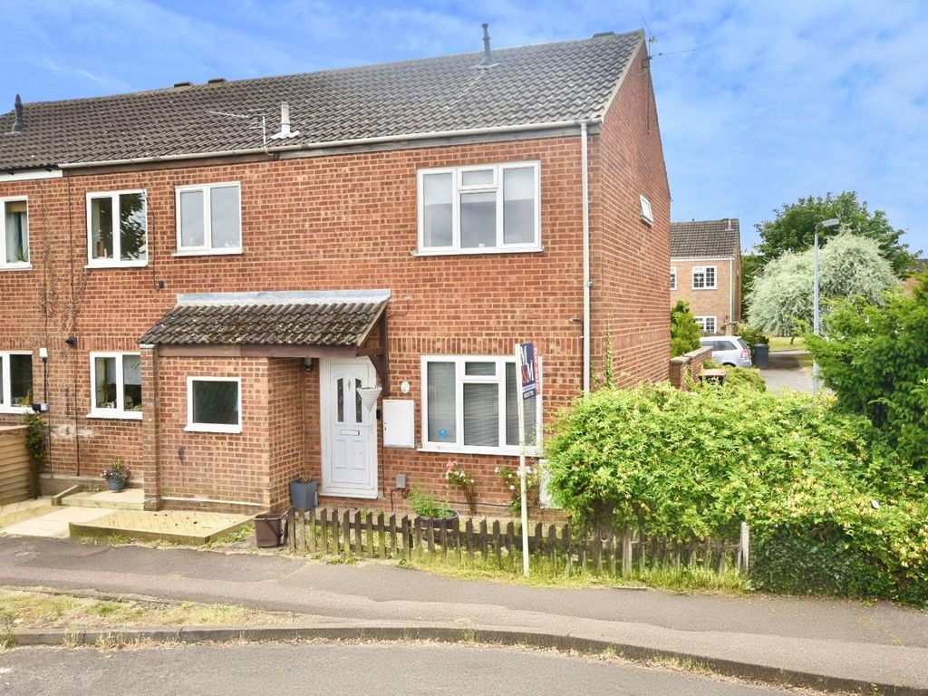 3 bed end terrace house for sale in Meadway, Leighton Buzzard LU7, £