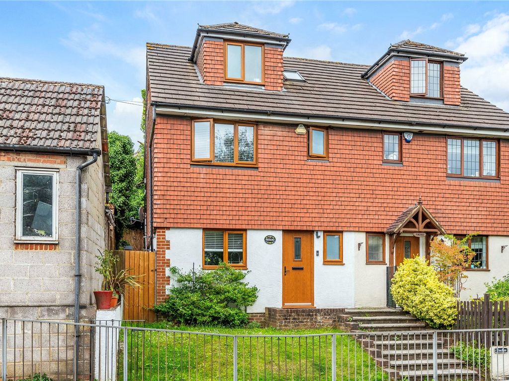 4 bed semidetached house for sale in Stock Hill, Biggin Hill