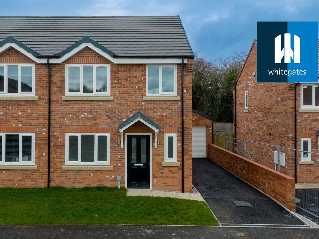 New home, 3 bed semidetached house for sale in New Brook Road, South