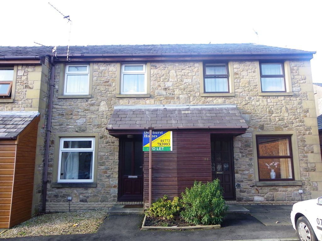 2 bed terraced house to rent in Chapel Street, Longridge PR3, £695 pcm