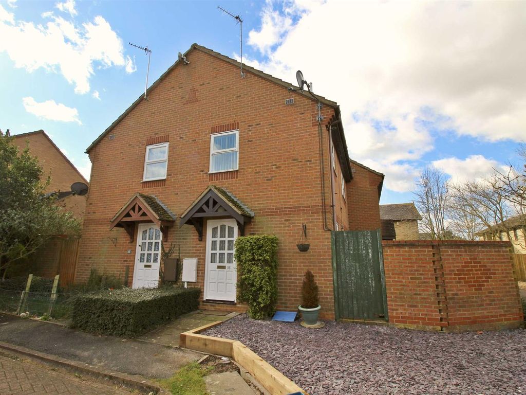 1 bed semidetached house to rent in Yalts Brow, Emerson Valley, Milton