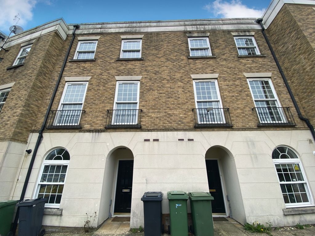 3 bed property to rent in Marigold Way, Maidstone ME16 Zoopla