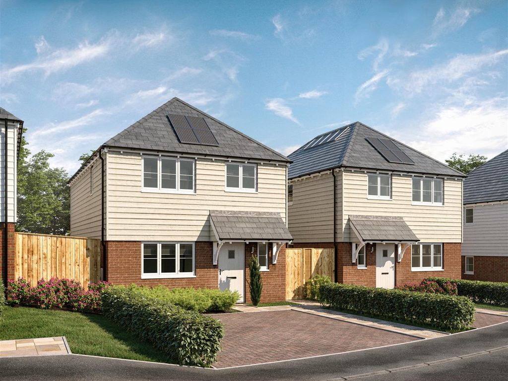 New home, 3 bed detached house for sale in Plot 3, The Oaks, Common