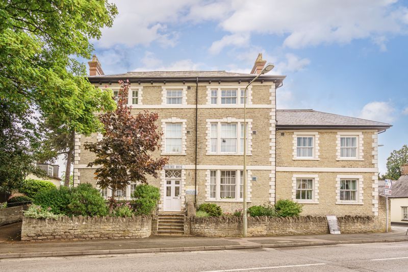 2 bed property for sale in London Road, Bicester OX26 Zoopla