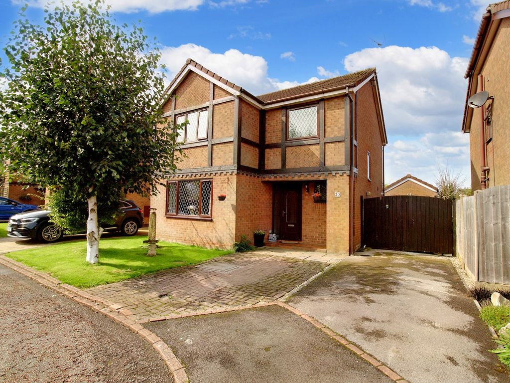 4 bed detached house for sale in Pardoe Close, Hesketh Bank, Preston