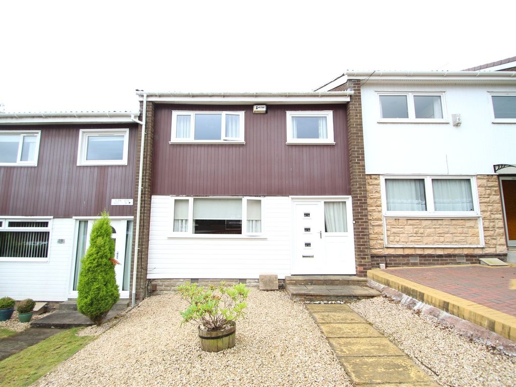 3 bed terraced house for sale in Glen Dye, St Leonards, East Kilbride