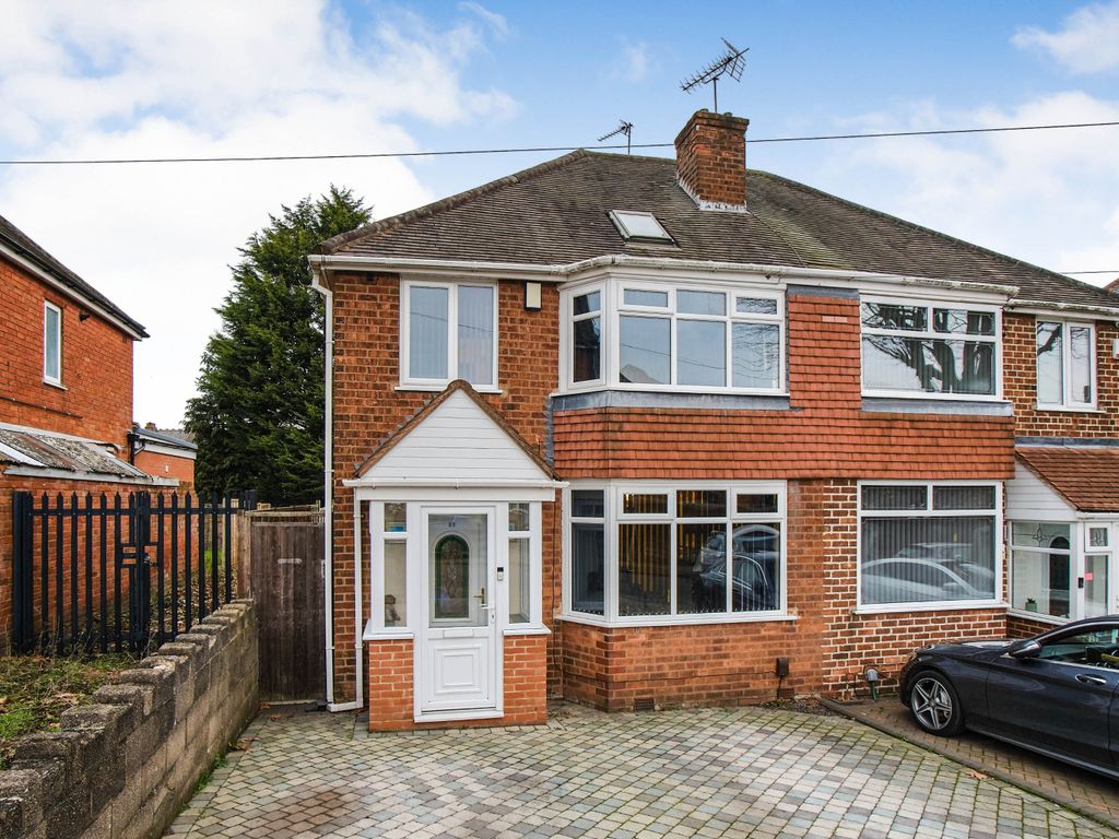 4 bed semidetached house for sale in Dunvegan Road, Birmingham B24
