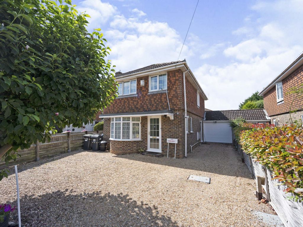 4 bed detached house for sale in Manor Road, Hayling Island, Hampshire