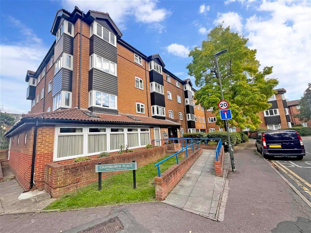 1 bed flat for sale in Chatsworth Place, Mitcham, Surrey CR4 Zoopla