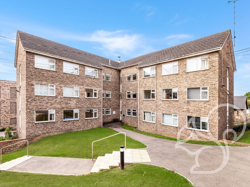 5 bed flat for sale in Avon Way, Colchester CO4 Zoopla
