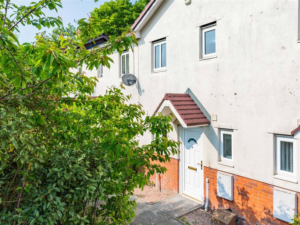2 bed terraced house for sale in St. Peters Court, Snedshill, Telford
