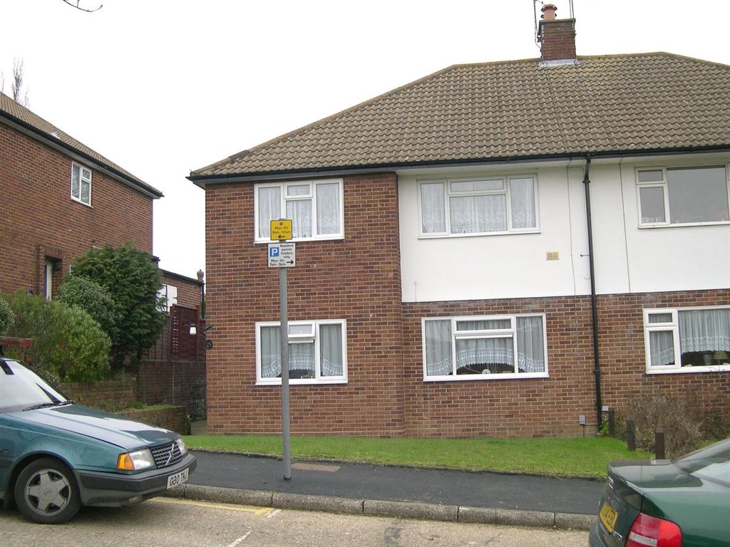 2 bed to rent in Green Street, Chorleywood, Rickmansworth, Hertfordshire WD3 Zoopla